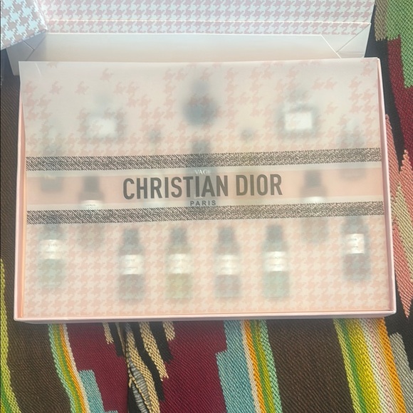Christian Dior Pink housestooth perfume 16 pc Set 🌸 Gorgeous Collection ❤️ Sale - Picture 3 of 16